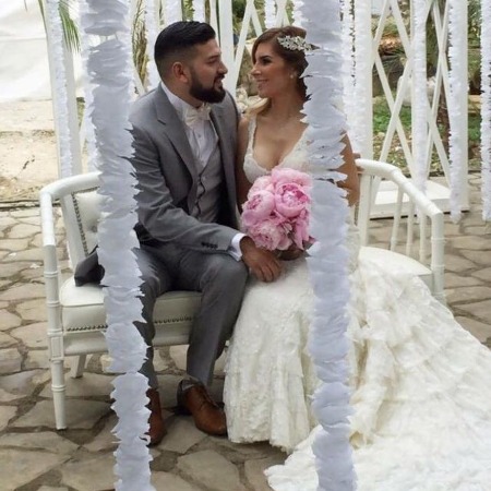 The wedding ceremony picture of Karla Panini and  Américo Garza.